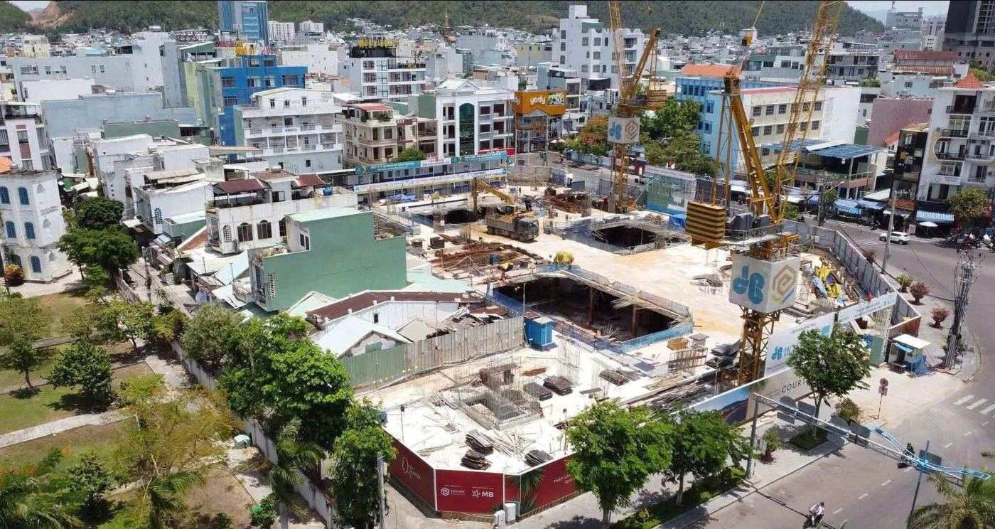 Toàn cảnh công trường thi công tầng hầm